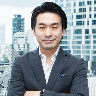 萩坂 拓也